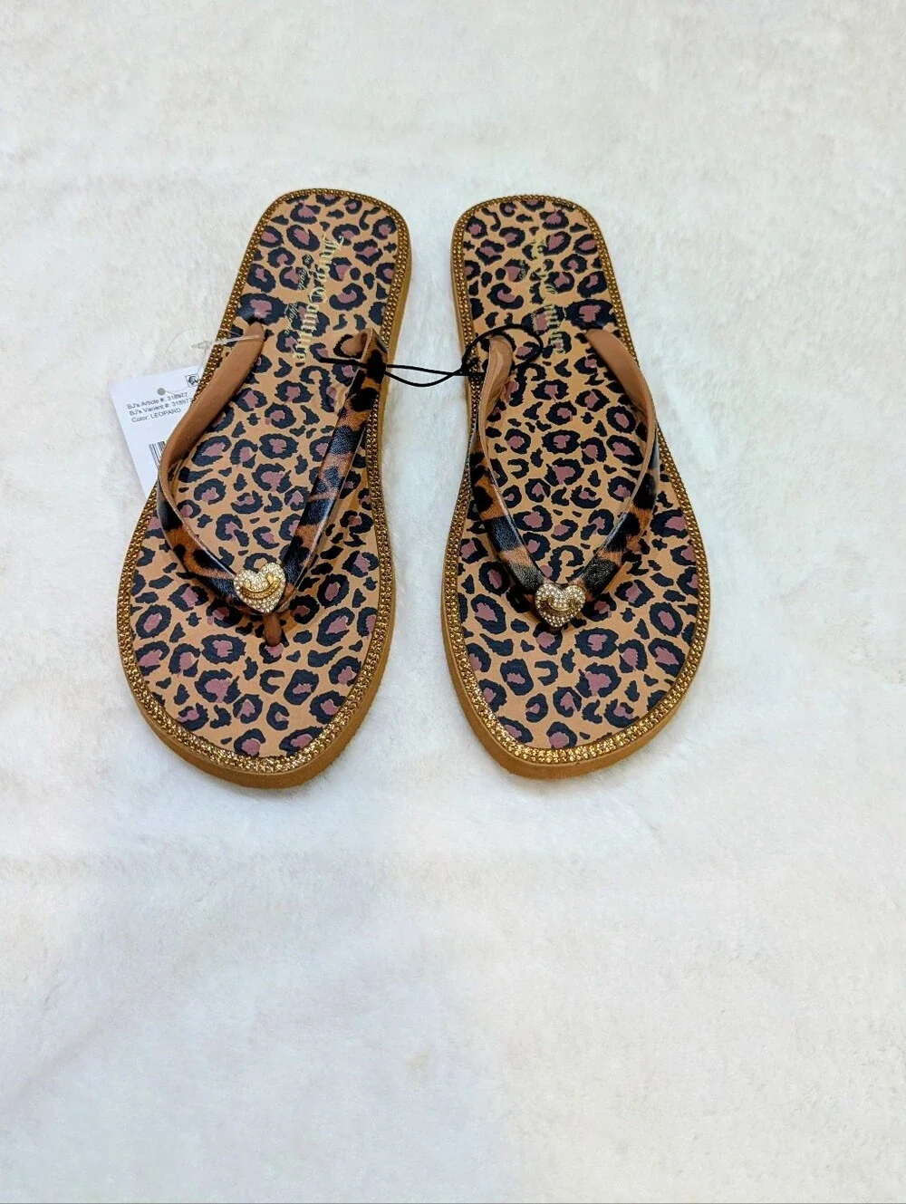 Juicy Couture Y2K Leopard Print Flip Flops